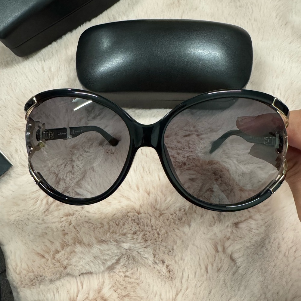 Salvatore Ferragamo Black Oversized Sunglasses
